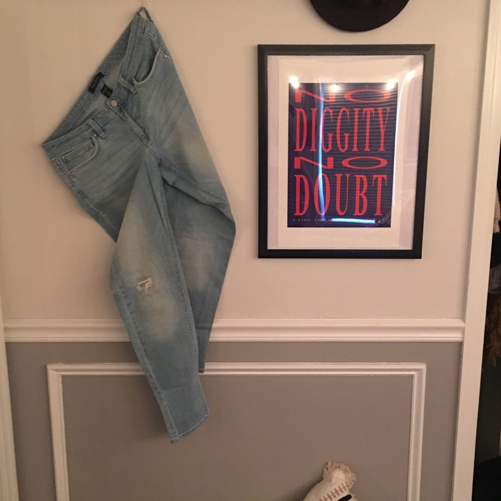 White House | Black Market